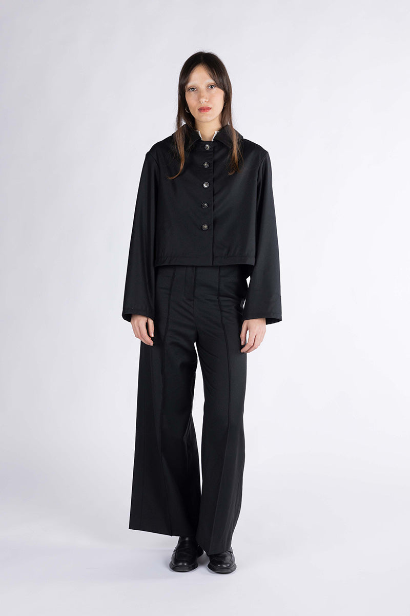 ALT+ BLACK PLEATED JACKET