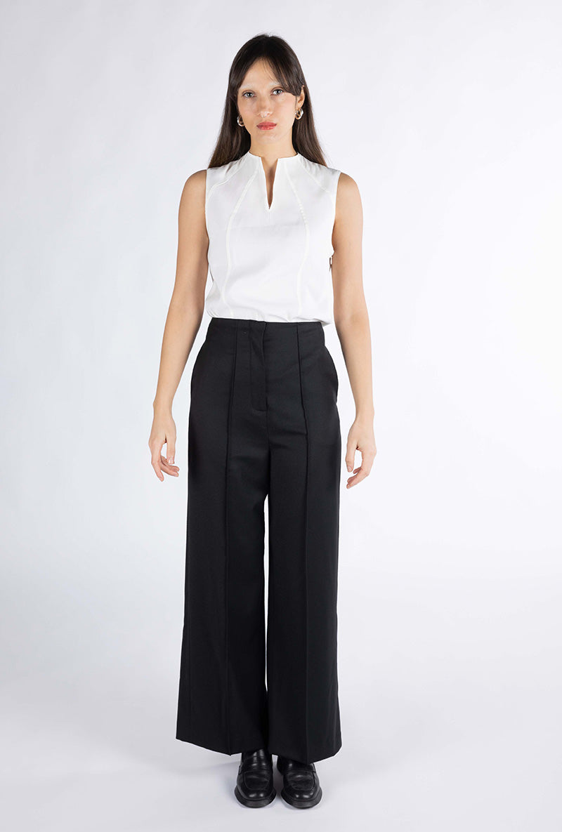ALT+ BLACK PLEATED PANTS